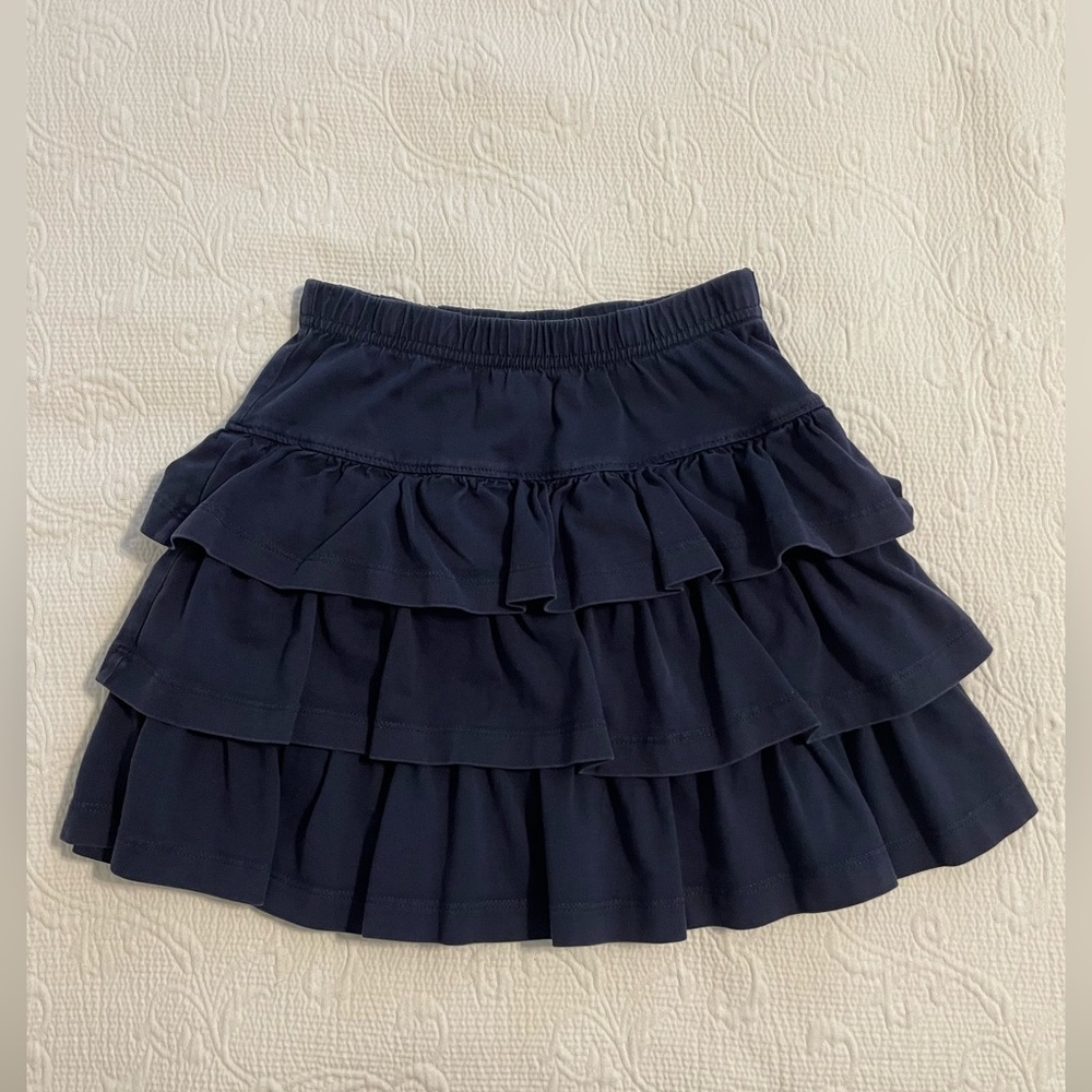 Hanna Andersson navy ruffle skirt - size 110 (equivalent size 5)